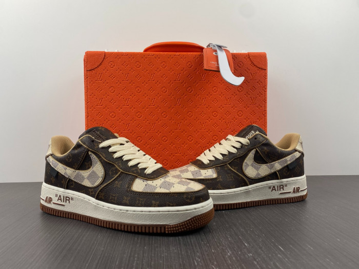 Nike Air Force 1 LV Low