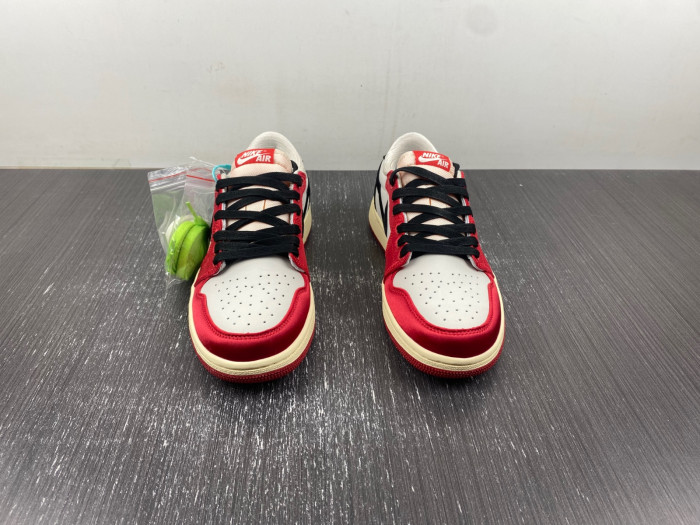 Trophy Room x Air Jordan 1 Low OG “Home” FN0432-017