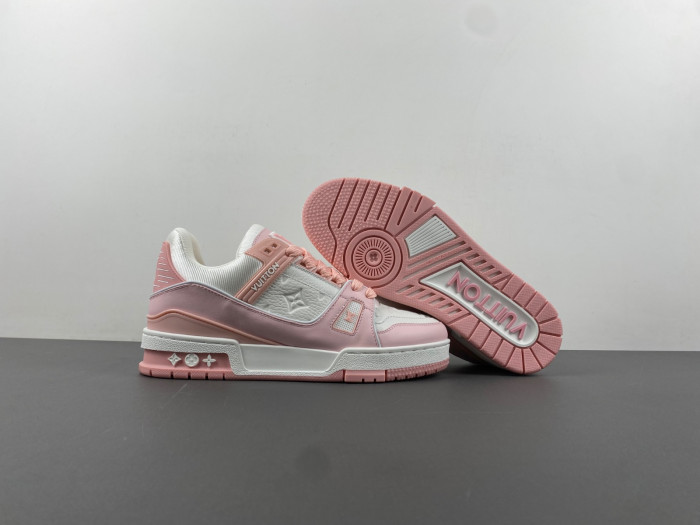 LV TRAINER SNEAKER
