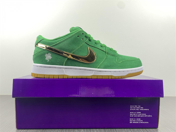 Nike SB Dunk Low “St. Patrick’s Day” BQ6817-303