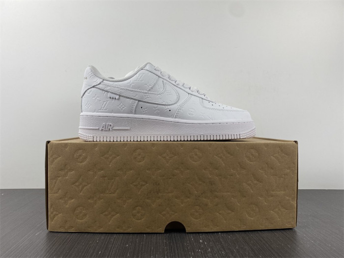 LV x AIR FORCE 1 LD0212