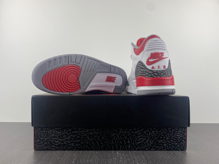 Air Jordan 3 OG “Fire Red” DN3707-160
