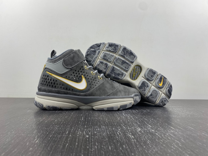 Nike Kobe 2 Prelude (4/50+ Points) 640222-001