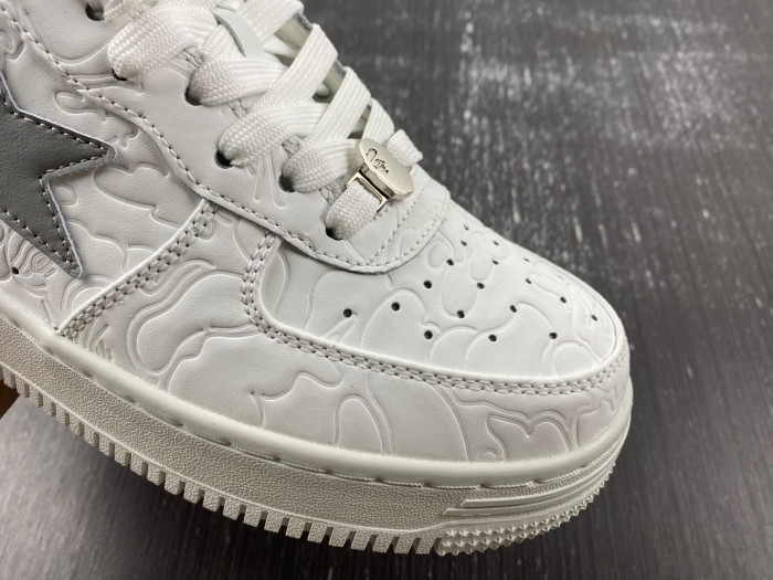 B*PE SNEAKER