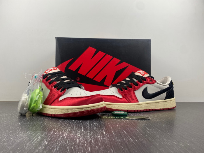 Trophy Room x Air Jordan 1 Low OG “Home” FN0432-017