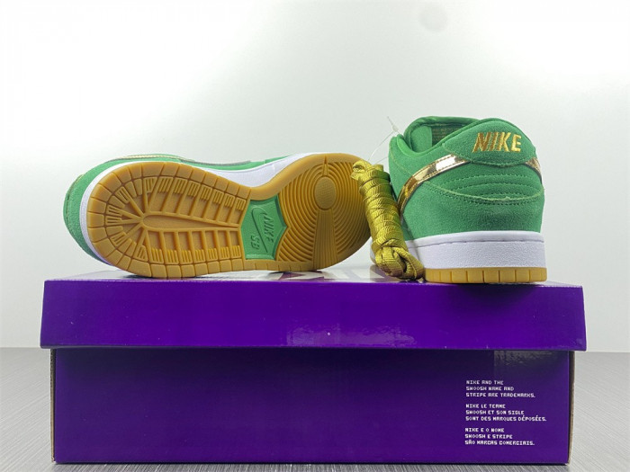 Nike SB Dunk Low “St. Patrick’s Day” BQ6817-303