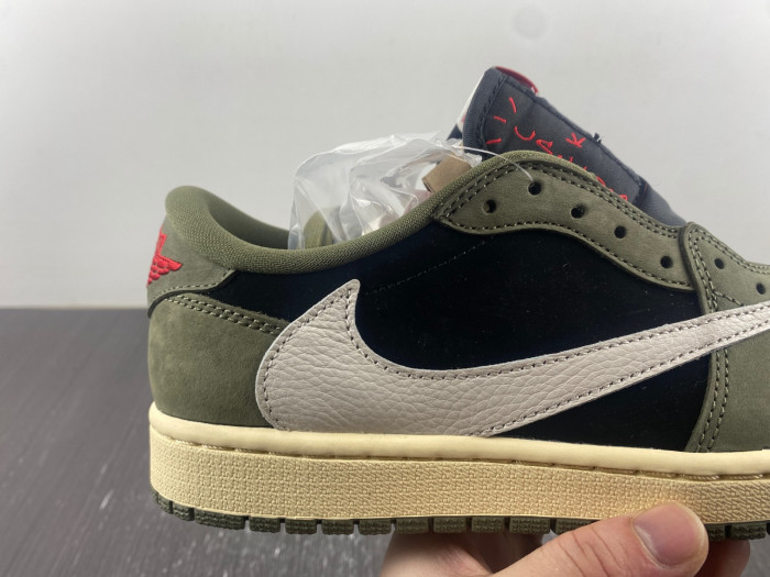 TRAVIS SCOTT X AIR JORDAN 1 LOW OG SP 