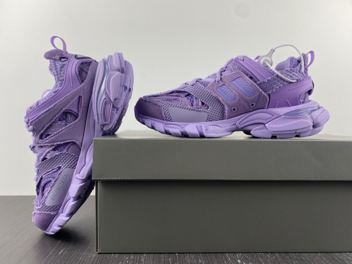 BLCG TRACK SNEAKER 542436 W3RD1 5510