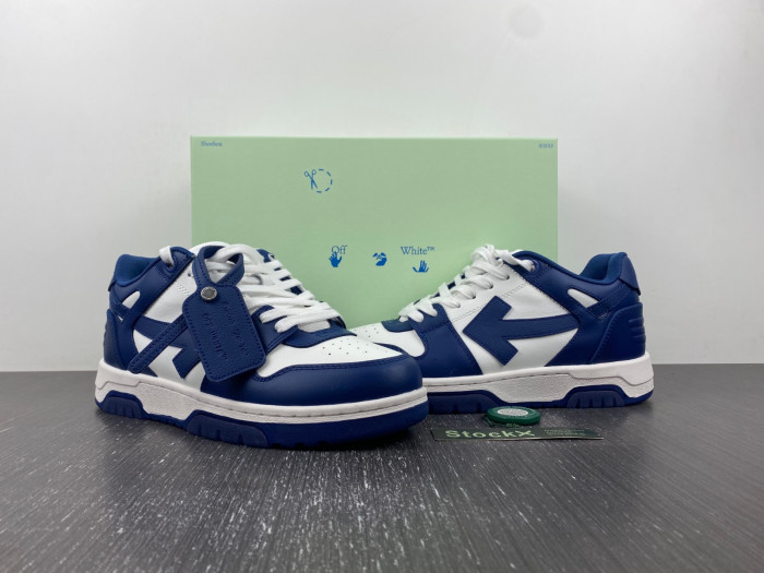 OFF-WHITE SNEAKER