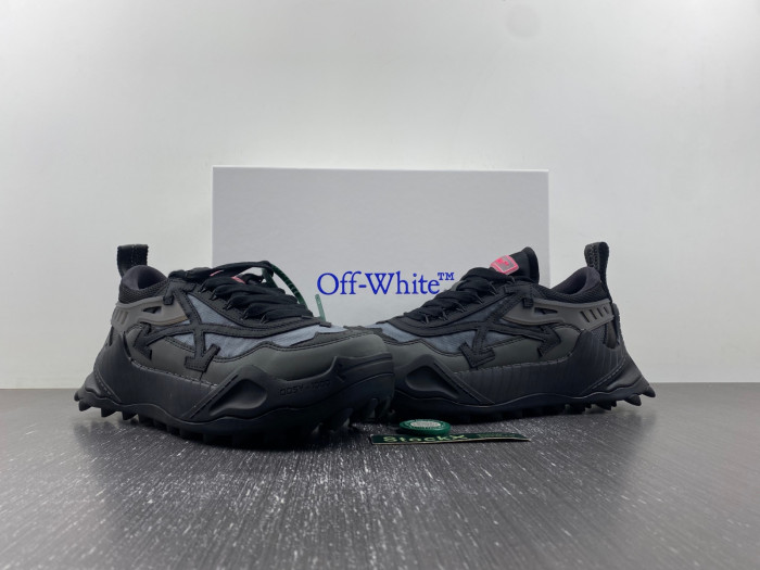 OFF-WHITE C/O ODSY-1000 SNEAKER