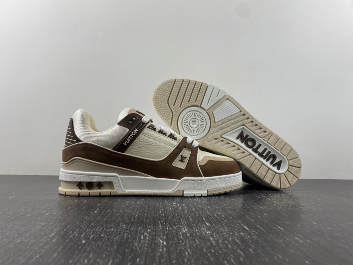 LV TRAINER SNEAKER