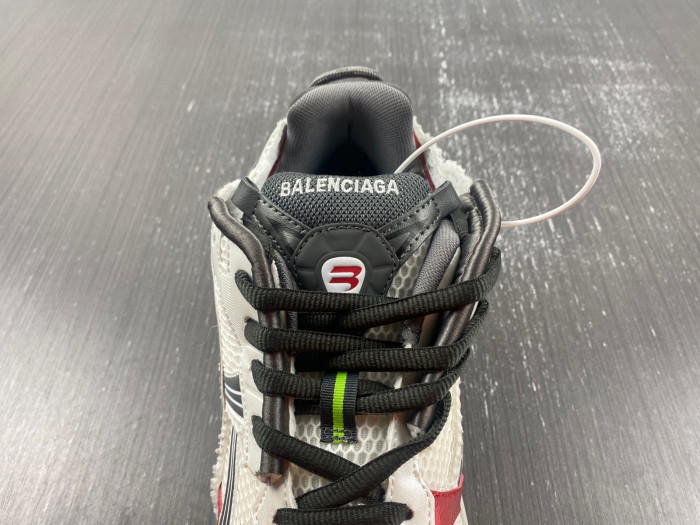 BLCG RUNNER SNEAKER 772774 W3RNY 0509