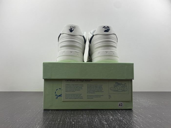 OFF-WHITE SNEAKER