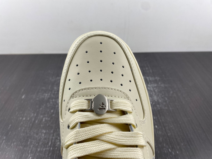 B*PE SNEAKER