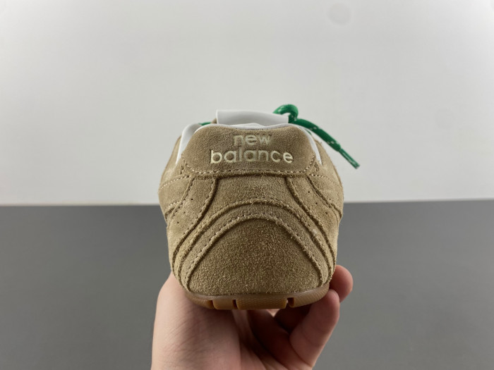New Ba1ance X Miu Miu 530 SL Sneaker 5E165E