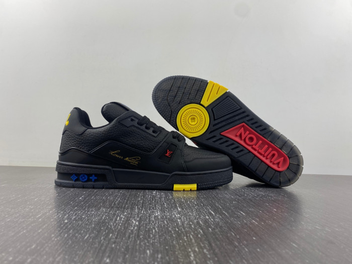 LV TRAINER SNEAKER
