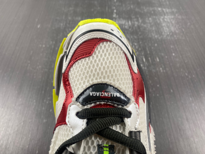 BLCG RUNNER SNEAKER 772774 W3RNY 0509