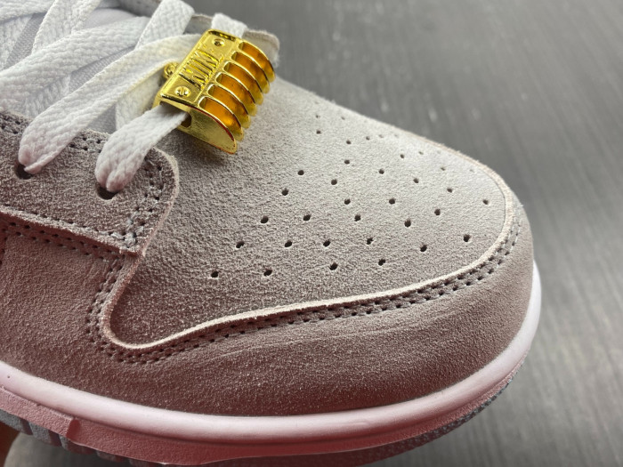 Nike Dunk Low “Barber Shop” DH7614-500