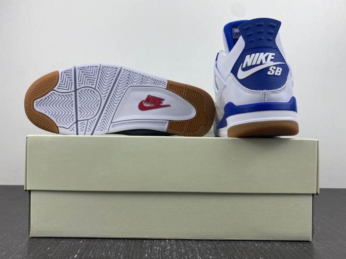 Jordan 4 Retro SB Pine Blue DR5415-140