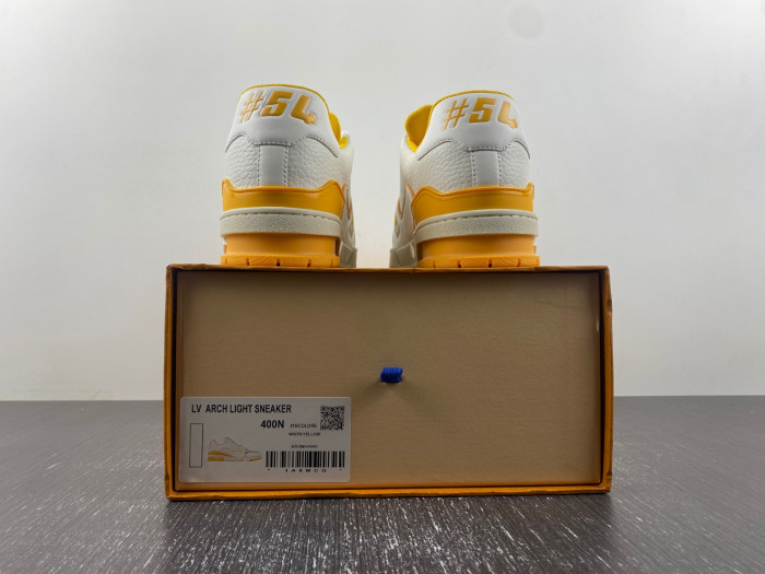 LV TRAINER SNEAKER