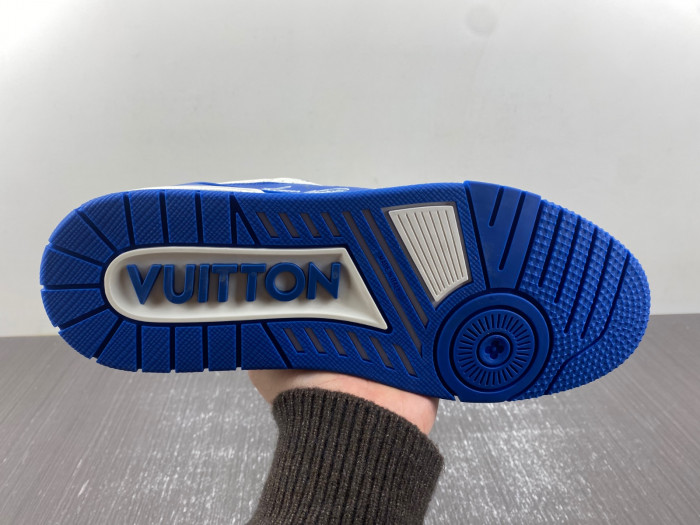 LV TRAINER SNEAKER