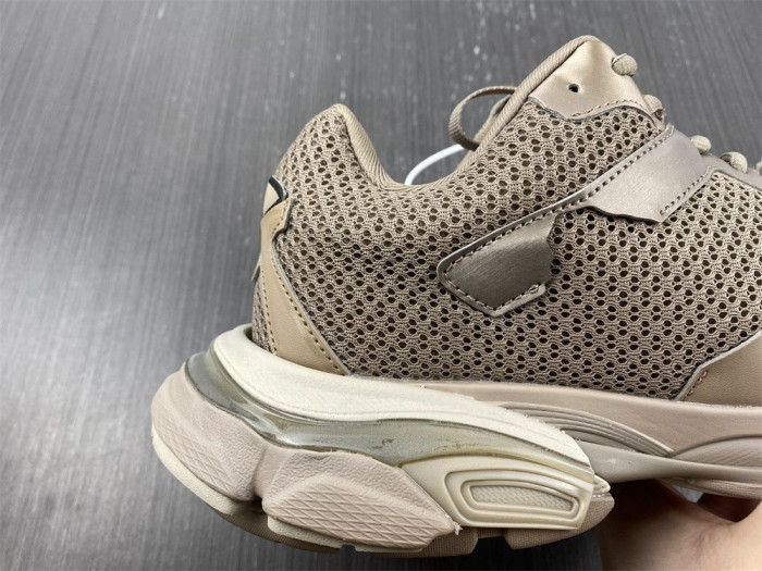 BLCG TRACK SNEAKER 700875 W3RF3 9697