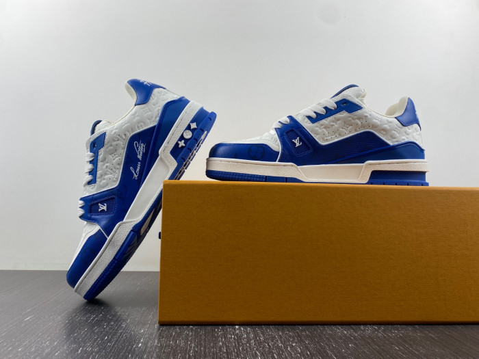 LV TRAINER SNEAKER