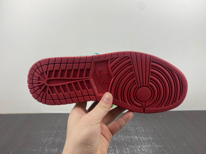 Trophy Room x Air Jordan 1 Low OG “Home” FN0432-017