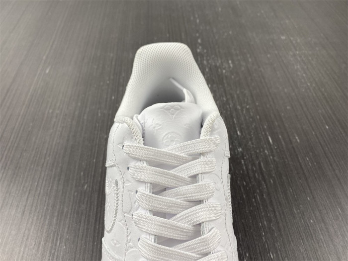 LV x AIR FORCE 1 LD0212