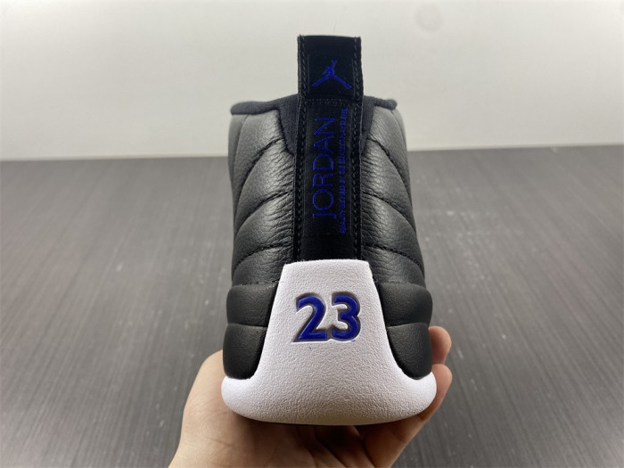 Air Jordan 12 WMNS “Hyper Royal” AO6068-004