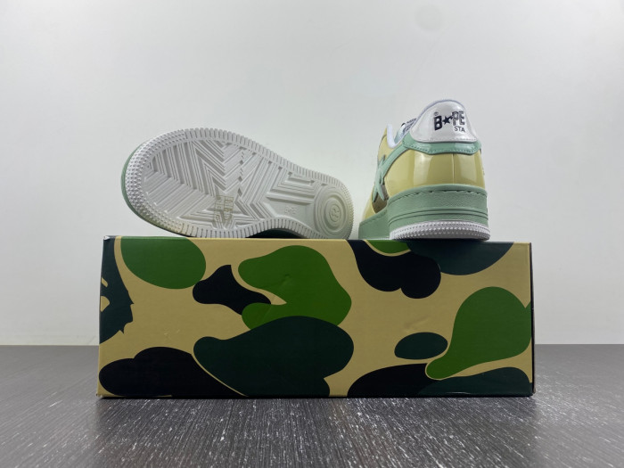 B*PE SNEAKER