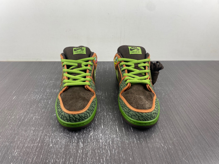 Nike SB Dunk Low “De La Soul” 789841-332