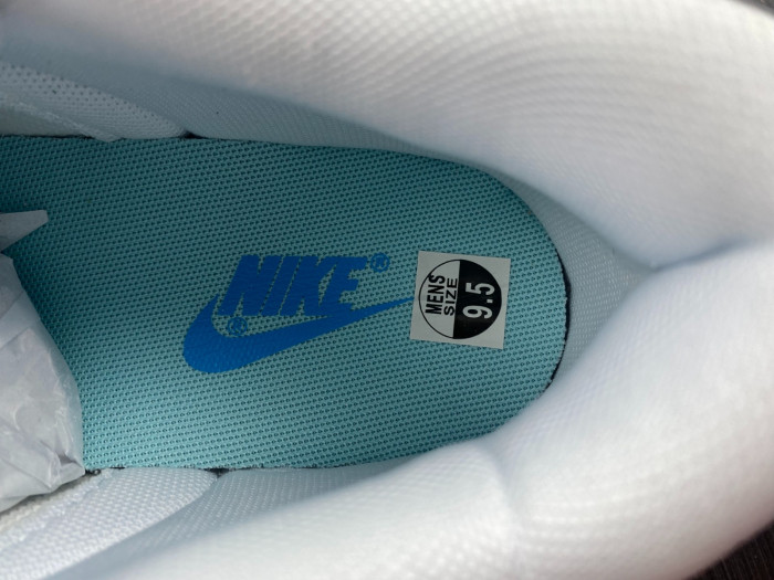 Nike Dunk Low “Barber Shop” DH7614-500