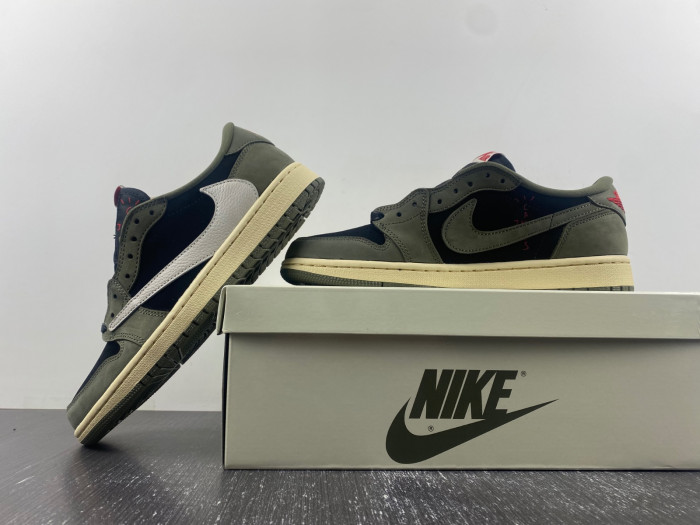 TRAVIS SCOTT X AIR JORDAN 1 LOW OG SP 
