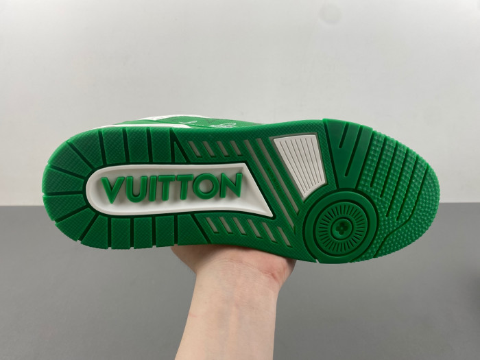 LV TRAINER SNEAKER