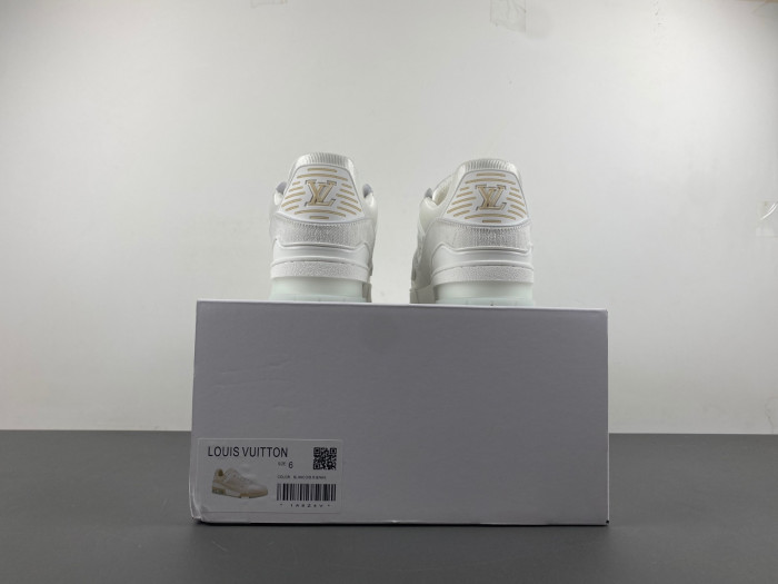 LV TRAINER SNEAKER