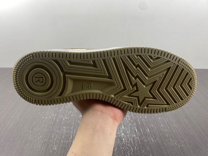 B*PE SNEAKER