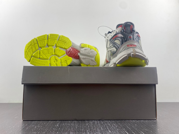 BLCG RUNNER SNEAKER 772774 W3RNY 0509