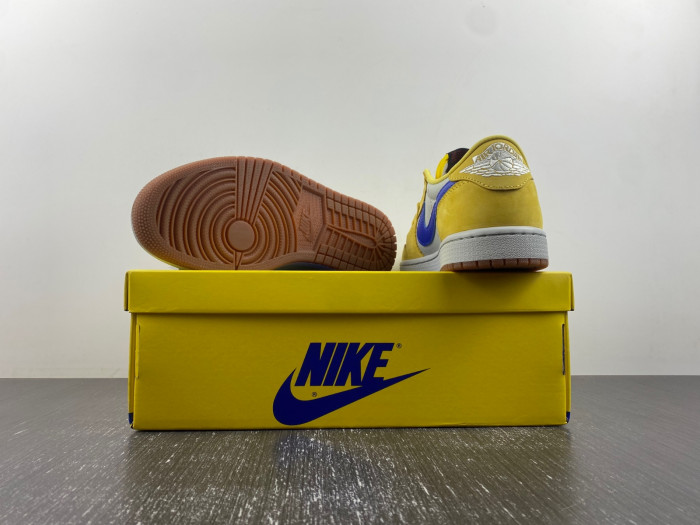 Travis Scott x Air Jordan 1 Low OG “Canary” DZ4137-700