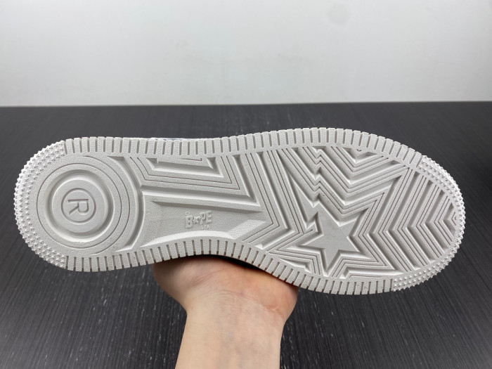 B*PE SNEAKER