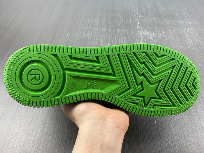 B*PE SNEAKER