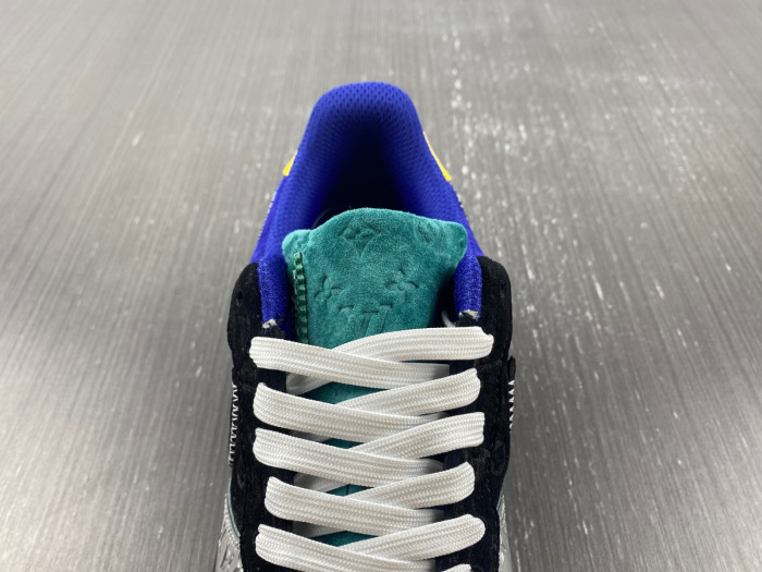 l**is V*t*n nike air force 1 low by virgil abloh black metallic silver