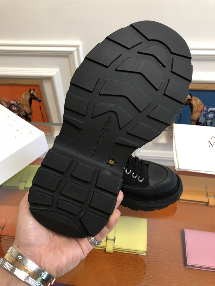 MQ SNEAKERS