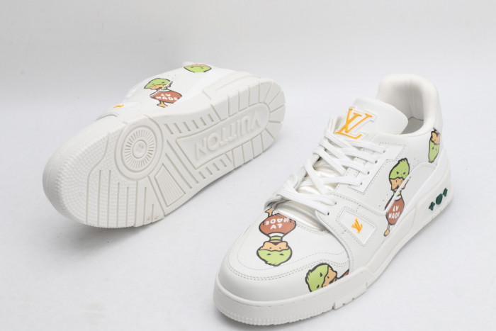 LV TRAINER SNEAKER LOW