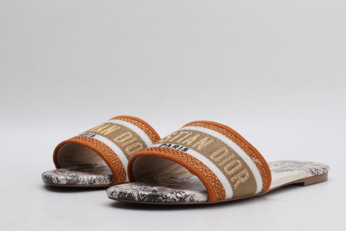 DR SLIPPERS