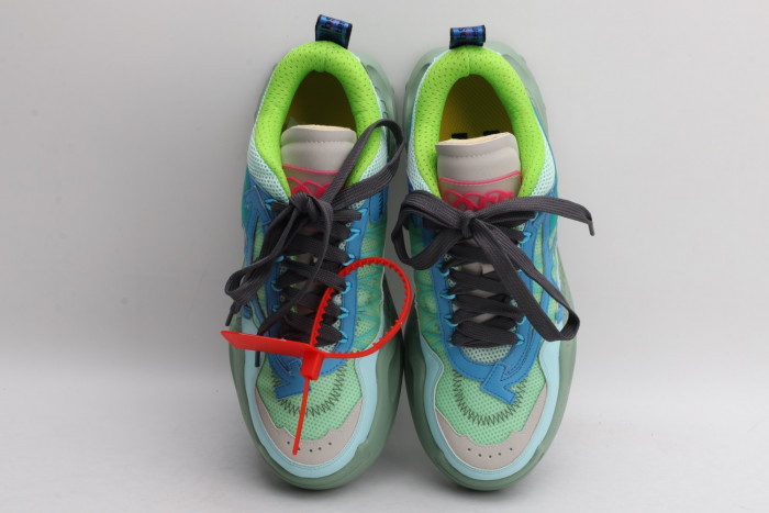 OFF-WHITE C/O ODSY-1000 SNEAKER