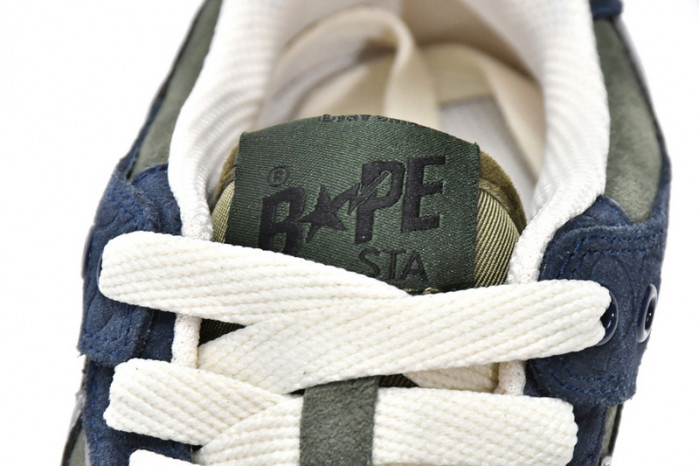 B*PE SNEAKER