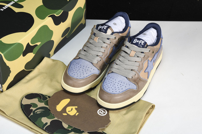 B*PE SNEAKER
