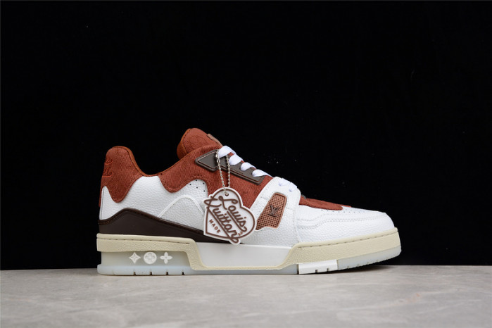 LV TRAINER SNEAKER LOW