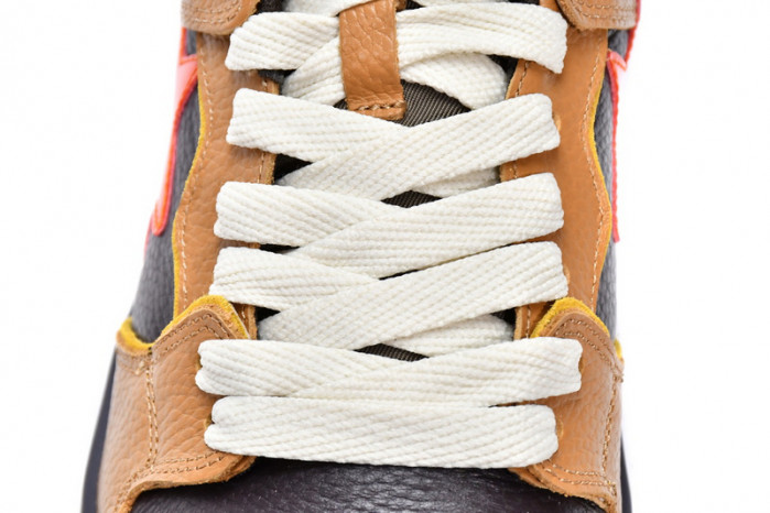 B*PE SNEAKER